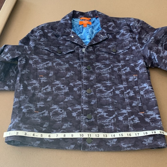 TALLIA Sport Navy Camo Print Trucker Jacket - Medium - Picture 8 of 10